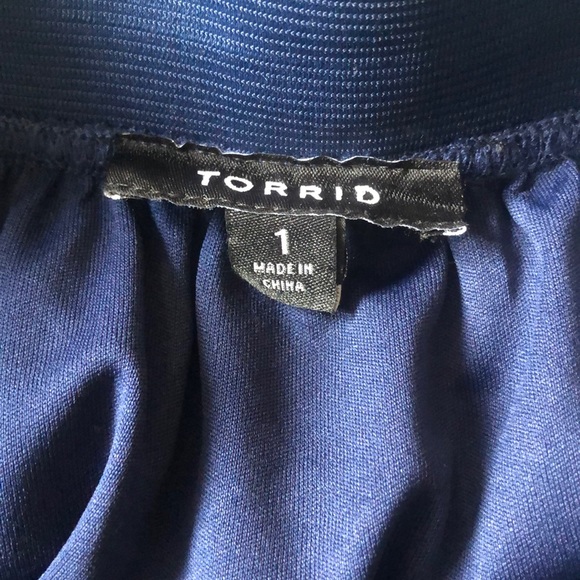 Torrid Double Layer Mesh Midi Navy Skirt - Picture 8 of 8